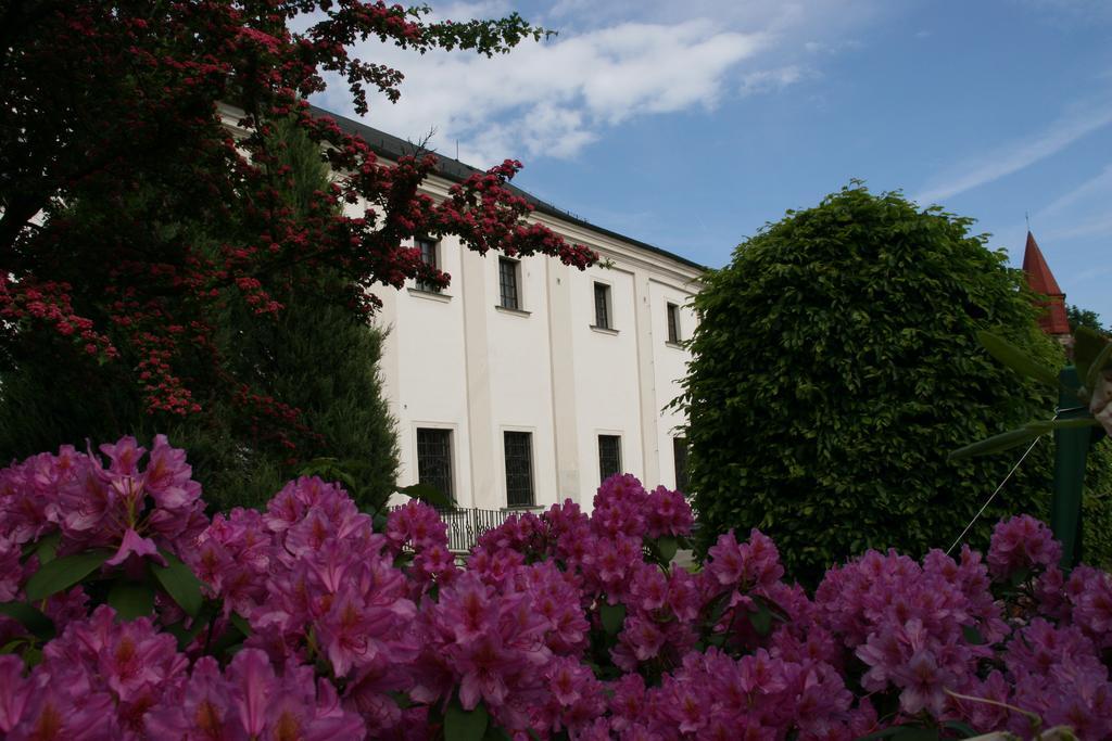 Hotel Gustav Mahler Jihlava Exterior photo